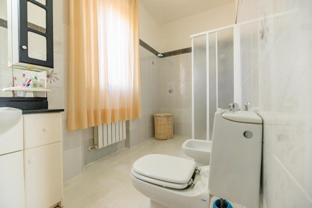L' Essenziale Apartment Livorno Exterior photo